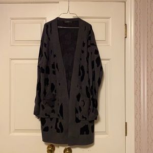 Gray and Black Open Front Cardigan with Pockets